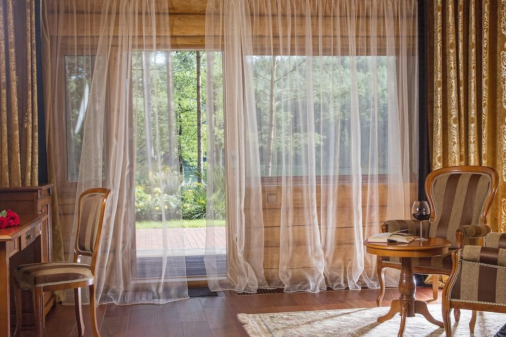Esperanza Lake Resort Kozelkiskes Eksteriør billede