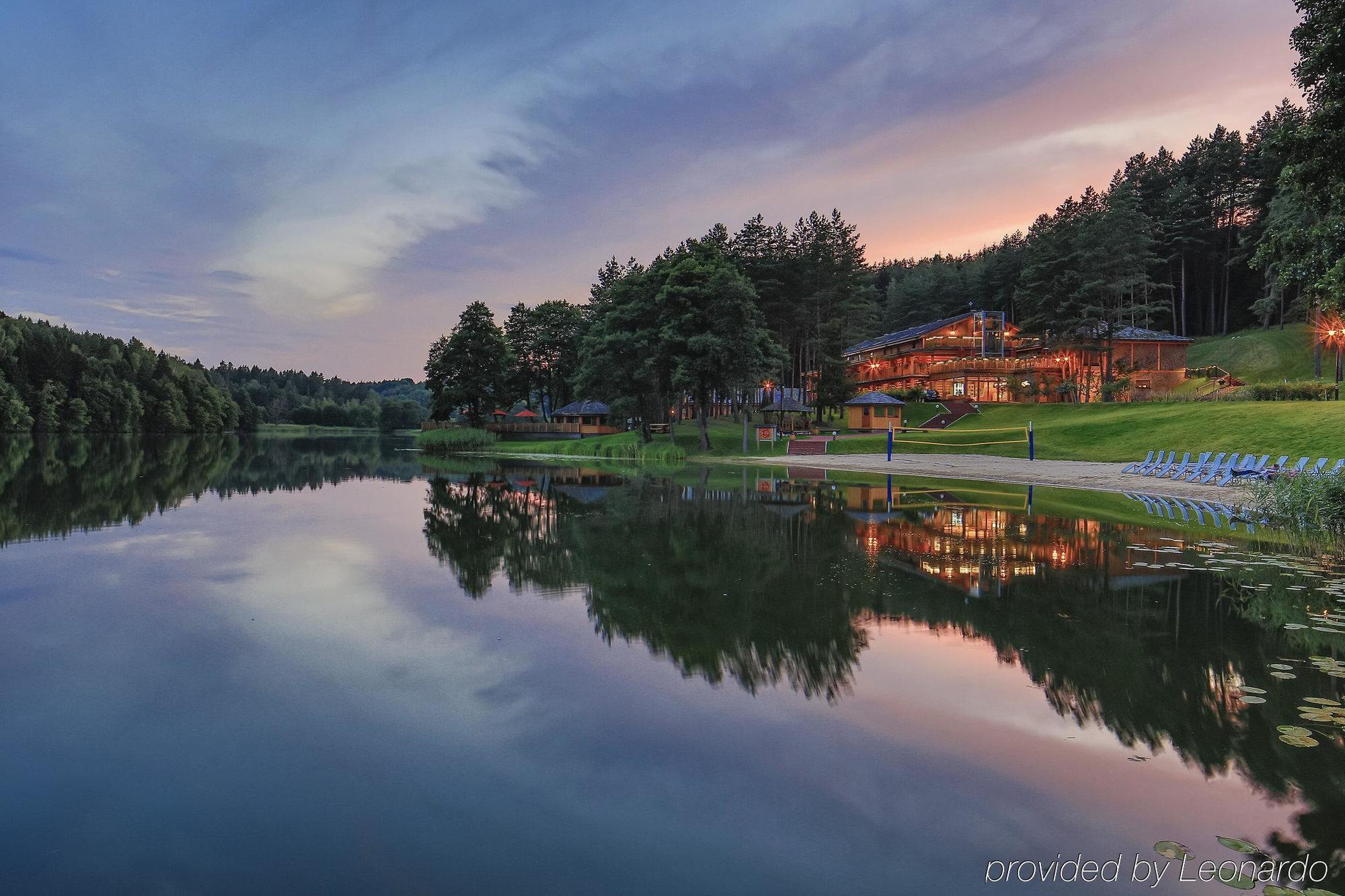 Esperanza Lake Resort Kozelkiskes Eksteriør billede