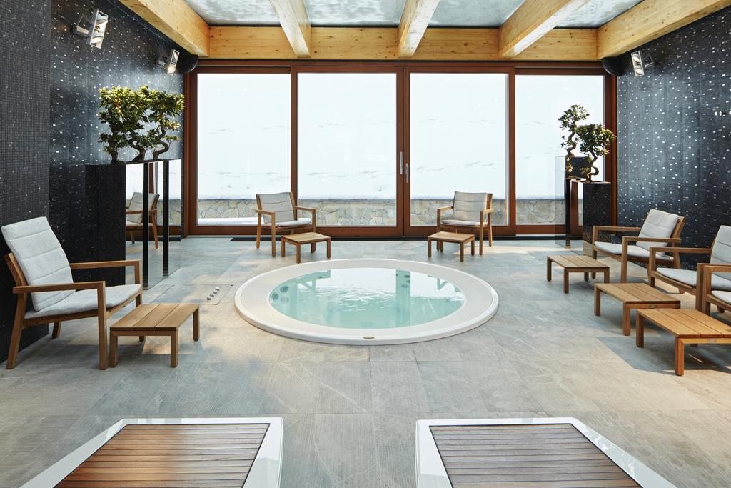 Esperanza Lake Resort Kozelkiskes Eksteriør billede